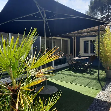 Maison Independante Avec Piscine Privative Pres De La La Garde (Var)