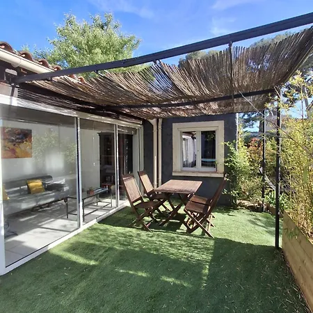 Maison Independante Avec Piscine Privative Pres De La * La Garde