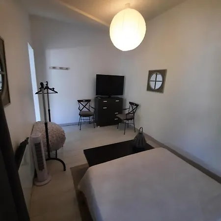 Ferienhaus Maison Independante Avec Piscine Privative Pres De La *